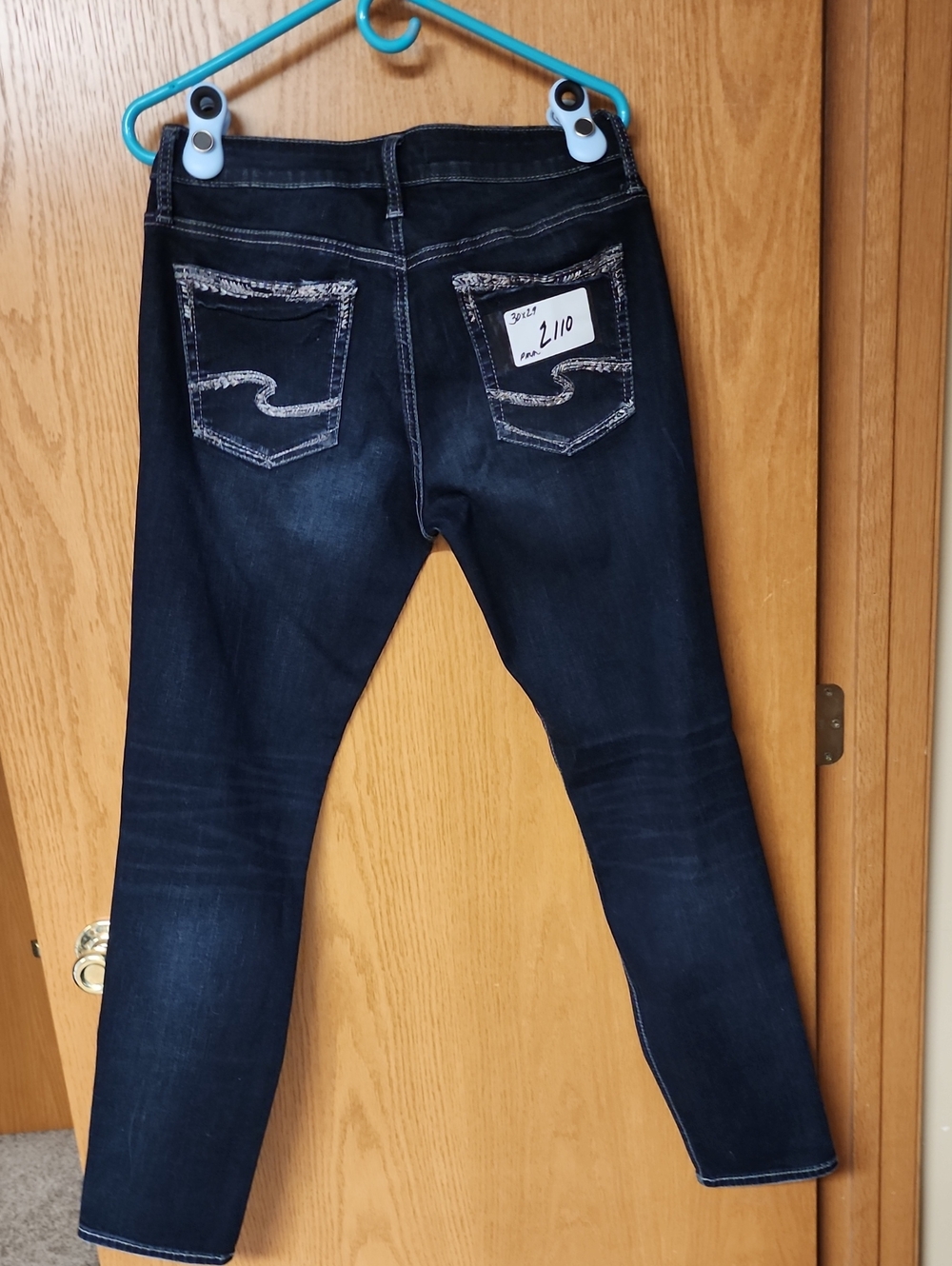 Silver Jeans Dark Blue Boyfriend Jeans 30x29 womens number 2110